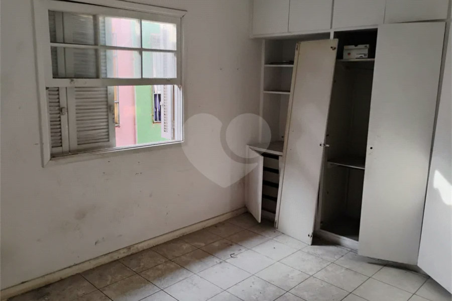 Sobrado na Vila Santa Catarina — 121 m² | Esquina Estratégica