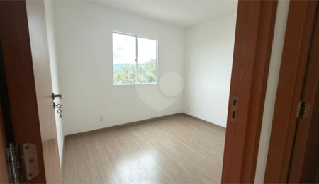 Apartamento à venda com 2 quartos em Guaratiba, Rio de Janeiro, RJ