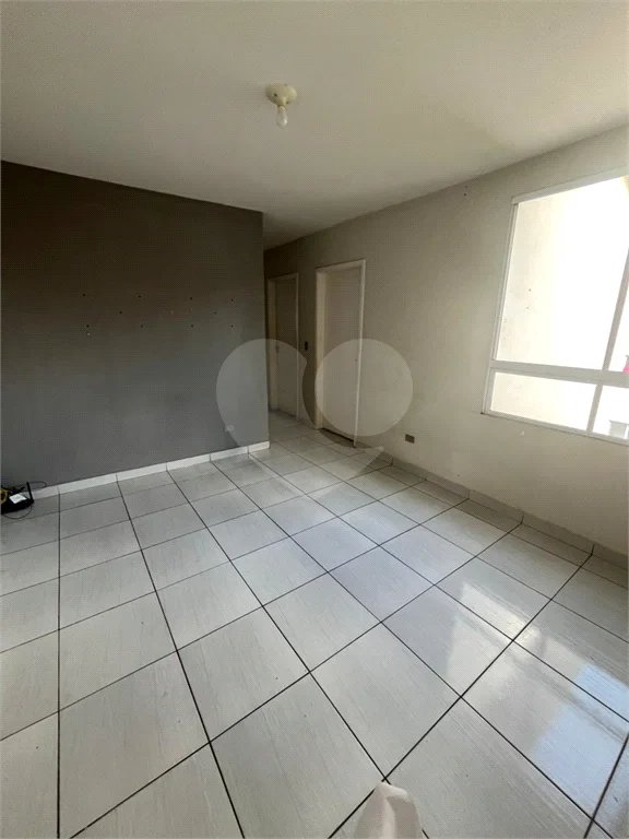 Apartamento de 2 dormitórios no Jardim Novo Ângulo, em Hortolândia!