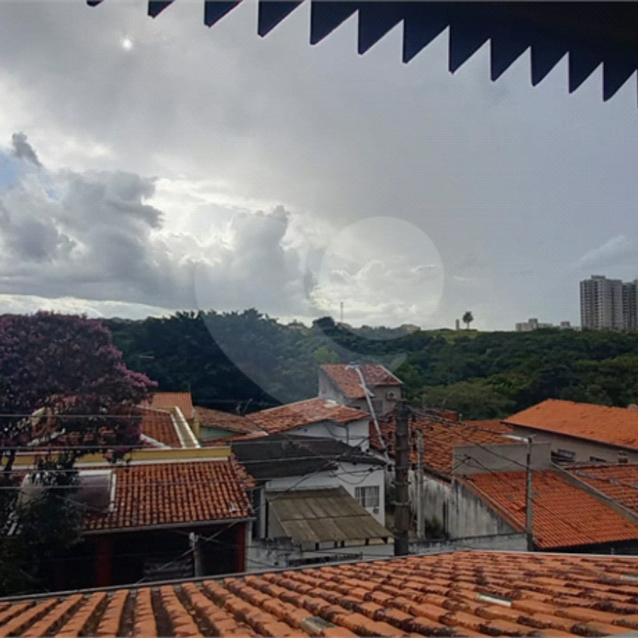 Sobrado com 3 dormitórios à venda, 180 m² por R$ 480.000,00 - Bosque dos Eucaliptos - SJC
