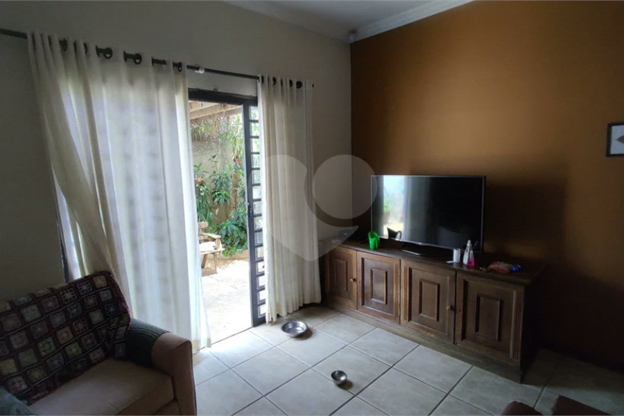 Vende-se Bela Casa no Bairro Santa Cecília - Piracicaba-SP