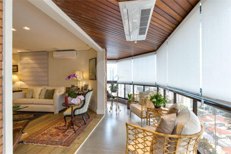 Apartamento à venda com 3 quartos, sendo 2 suítes, em Campo Belo, São Paulo, SP