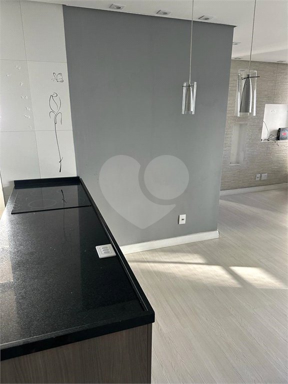 Apartamento MOBILIADO à venda. ÓTIMA OPORTUNIDADE!