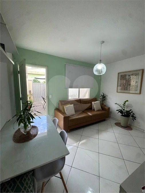 LINDA CASA NO BAIRRO MIRELLA!!!
