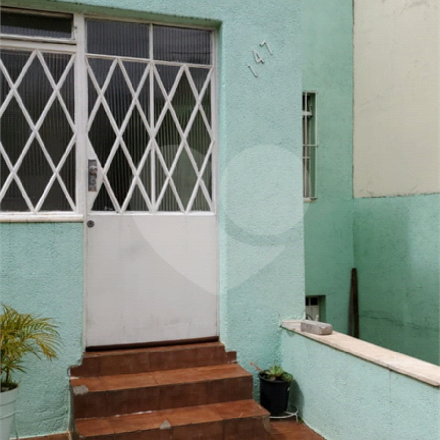 Casa 4 dormitórios, 2 vagas no Pacaembu
