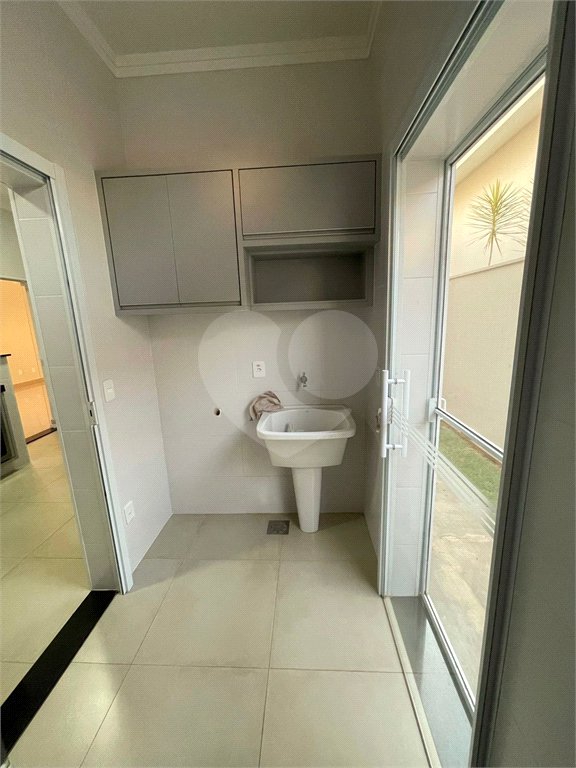 Casa no Condomínio Quebec