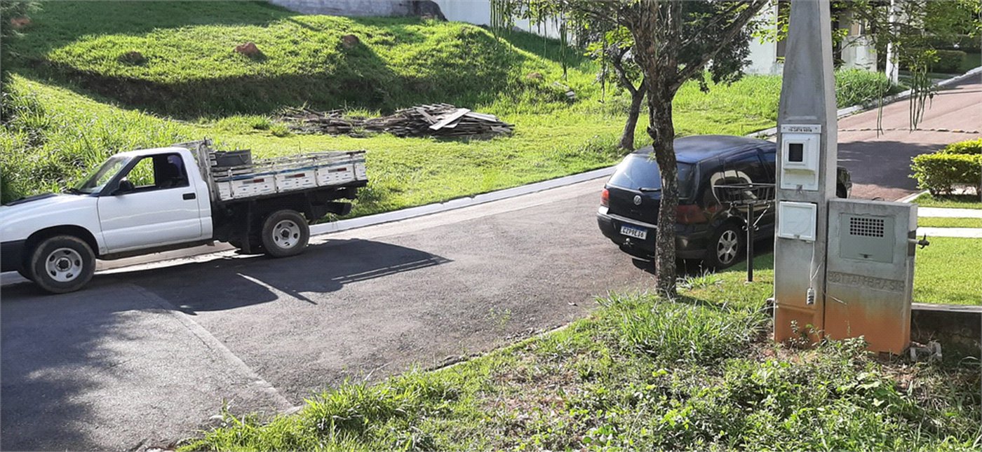 Belo terreno no Condomínio Villagio Capriccio - Louveira SP.
