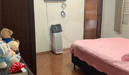 Casa Térrea à venda com 3 suítes em Jardim Cardinalli, São Carlos, SP