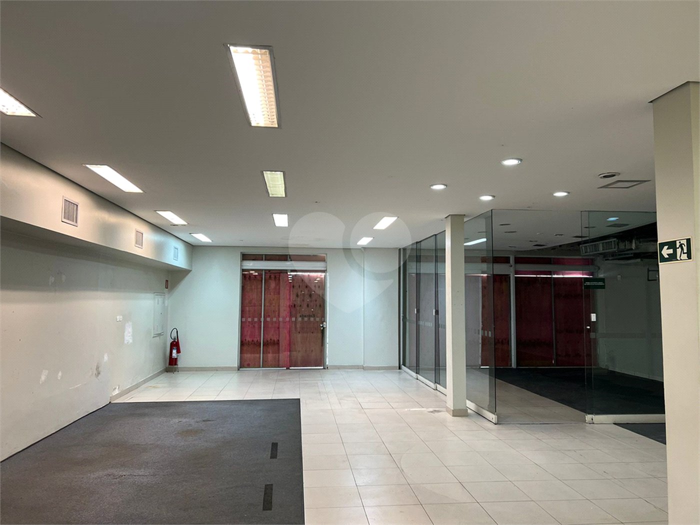 VENDA - Imóvel Comercial na Região Central de Indaiatuba com 741,63 m2 de construção, 1440,00 m2