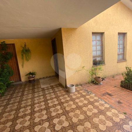 Casa à Venda com Excelente Potencial Comercial – Avenida José Pereira Lopes, São Carlos