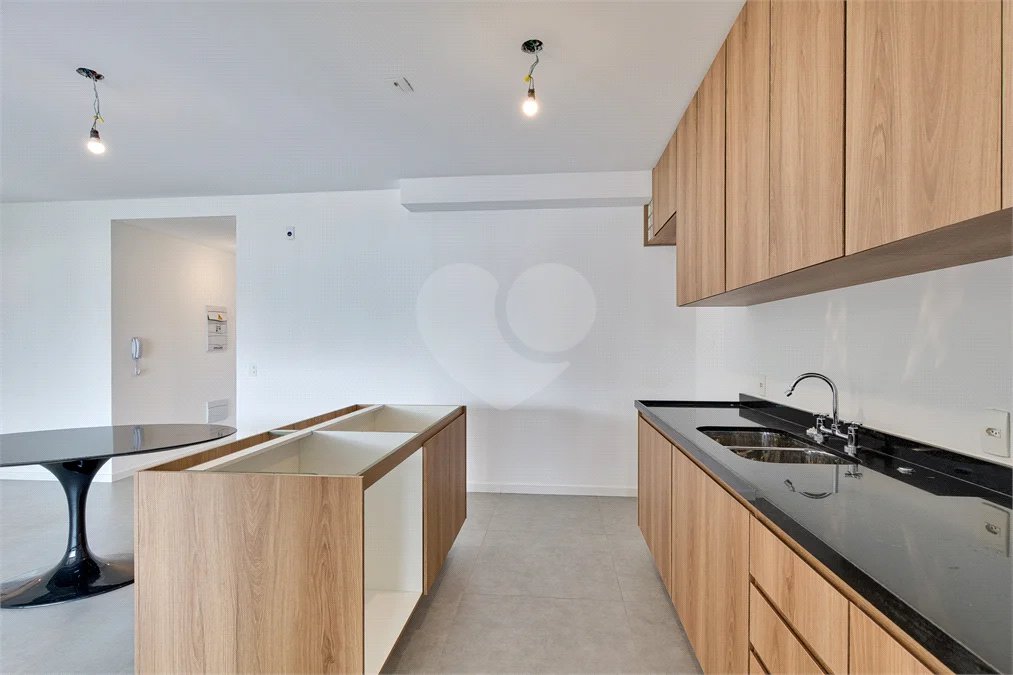 Vendo apartamento novo, com vista e localização estratégica, Chácara Santo Antônio