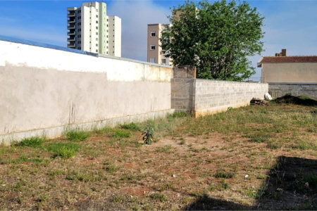 Terreno Padrão - Comercial para Venda no centro em São Carlos