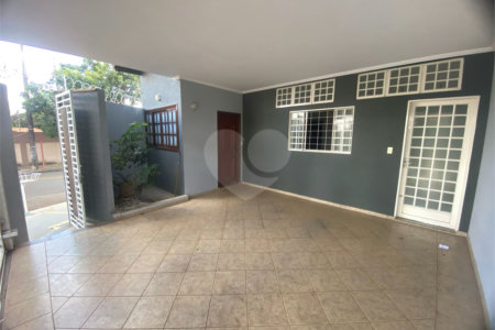 Casa a venda no Jardim Cardinalli - São Carlos/SP