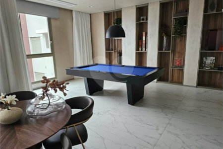 Casa Ibirapuera Apartments da Cyrela, a poucos minutos do Parque Ibirapuera, na Vila Clementino, com fácil acesso a Av. 23 de Maio e ao Shopping Santa Cruz. Apartamento de 2 dorms,, 1 suíte, 1 vaga de garagem.. Um condomínio com área de lazer tipo clube.