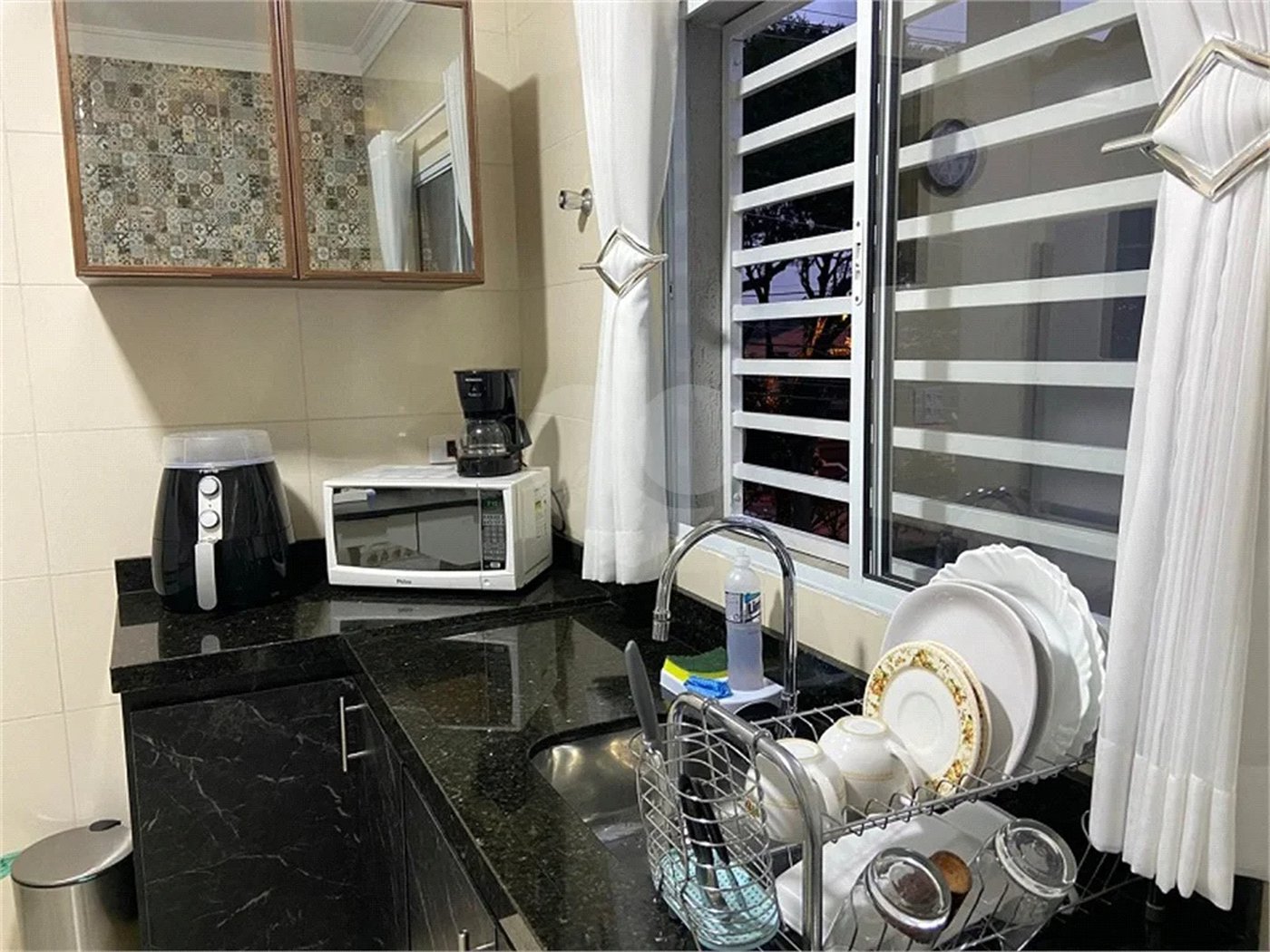 Vende Belíssimo Sobrado