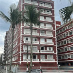 Cobertura de 300 m² com vista panorâmica para o mar