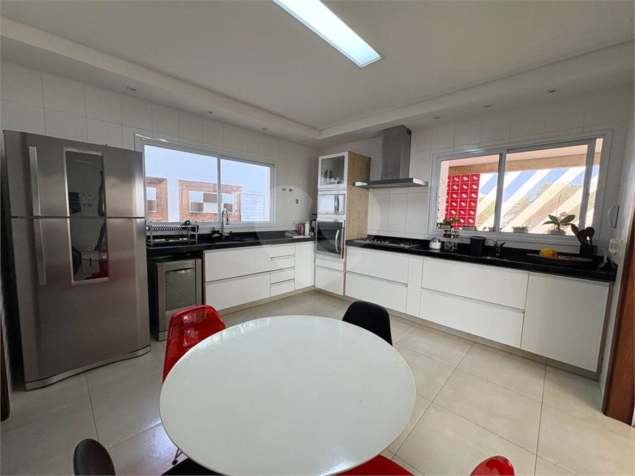Casa à venda com 3 suítes no condomínio Damha II, São Carlos - SP