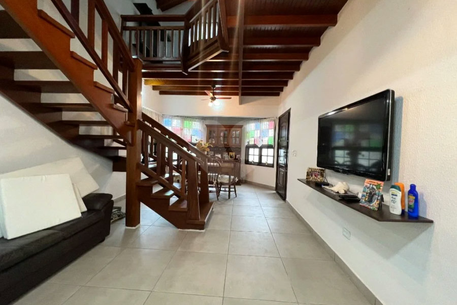Casa à venda com 4 quartos, sendo 2 suítes,  em Morada da Praia, Bertioga, SP