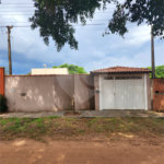Casa à Venda - Estância Lagoa Dourada, Brotas-SP