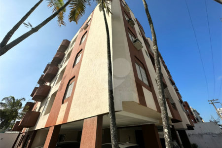 Apartamento para venda na Praia da Enseada em Guarujá/SP.