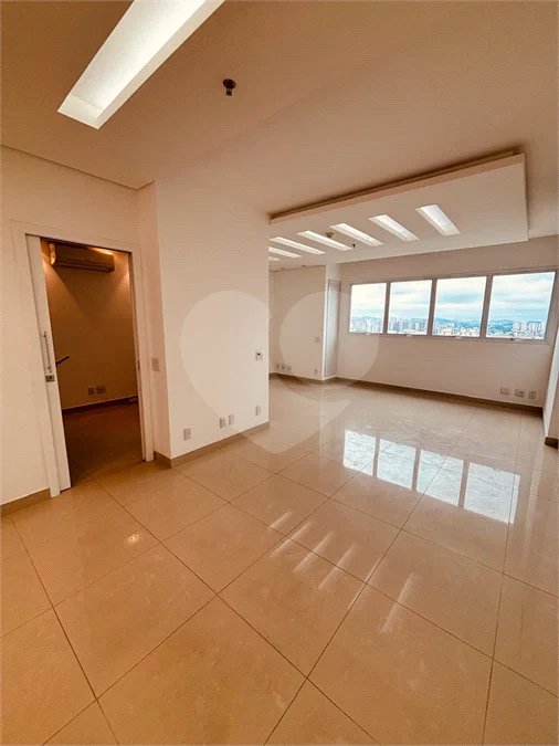 Sala Comercial – 39m² para Locação no Domo Business