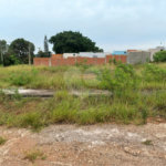 Terreno plano contendo 150,00 m² de área total.