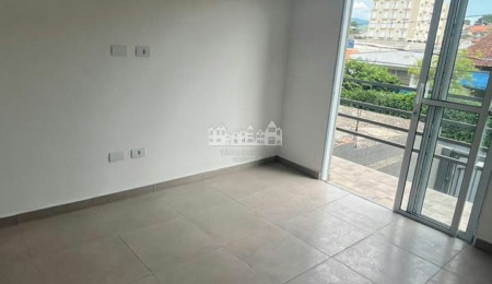 Casa à venda com 2 quartos, sendo 1 suíte,  em Jardim Imperial, Atibaia, SP