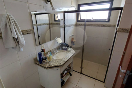 Apartamento com 3 suítes no centro de São Carlos