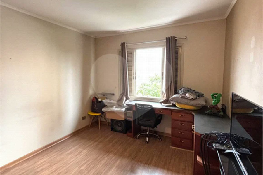 Sobrado com 3 dormitórios,1 suite, Quintal gourmet, 4 vagas à Venda no bairro Parada Inglesa em São Paulo.