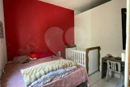 Apartamento térreo , com 72m² , 3 dormitórios , à venda no bairro do Cambucí.