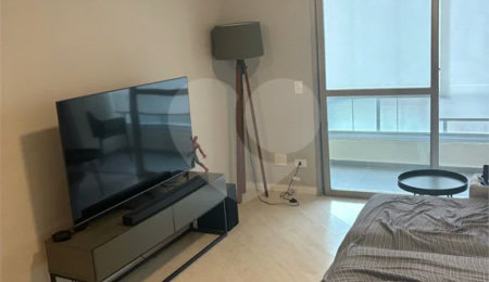 Apartamento à venda com 3 quartos, sendo 1 suíte, em Vila Nova Conceição, São Paulo, SP