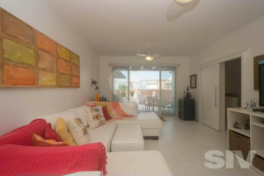 Cobertura à venda com 4 quartos, sendo 3 suítes, em Riviera de São Lourenço, Bertioga, SP