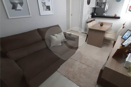 Apartamento com 2 dormitórios Mont Royal