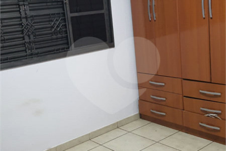 Casa sobrado para venda no Jardim das Torres