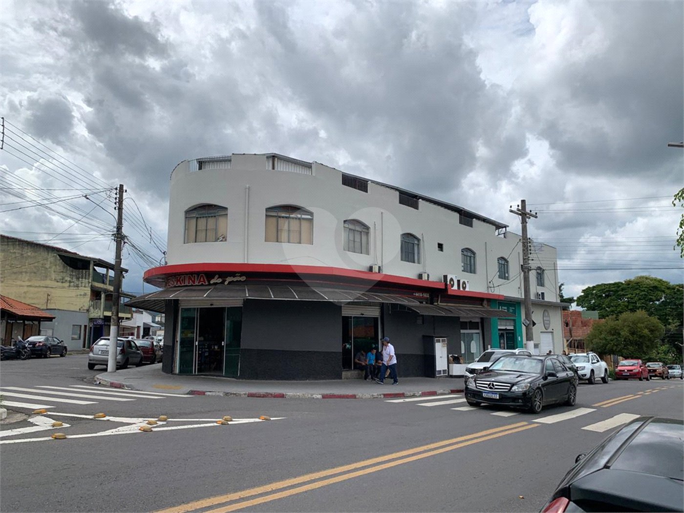 Sala Comercial de 40m² no Alvinópolis - Sobreloja