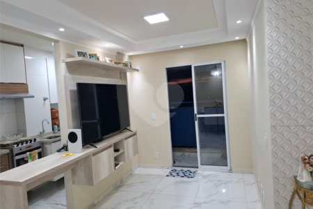 Apartamento com dois dormitórios a venda no Residencial Sineu