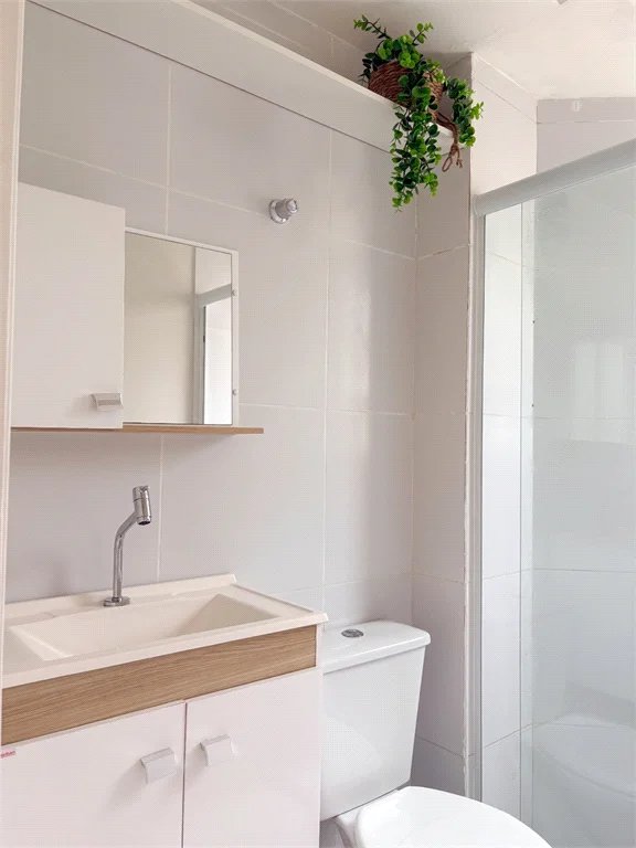 Apartamento à Venda - Condomínio Brilhos do Tijuco 2 quartos com vaga