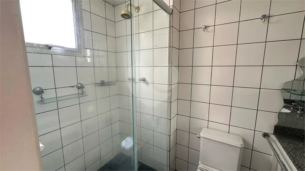 Apartamento 2 quartos (1suíte) 1 vaga na rua Piracema próximo a Saint Tropez