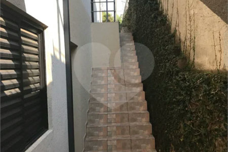 Casa assobradada à venda no Jardim Panorama – Vinhedo/SP