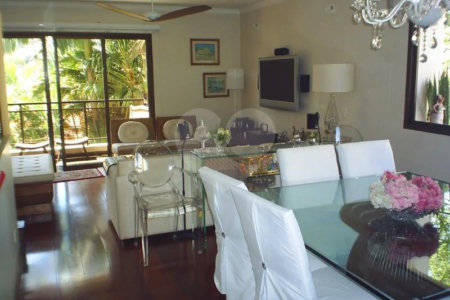 Apartamento á venda na Vila Olímpia de 156m² com 3 dormitórios, 1 suíte e 2 vagas.