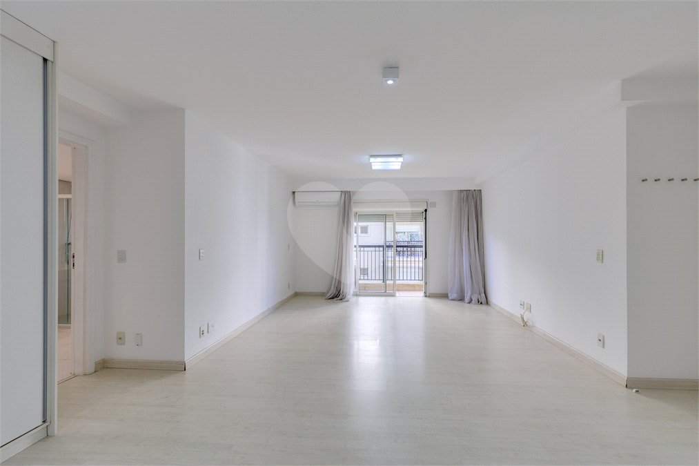 Apartamento para alugar com 4 suítes em Chácara Flora, São Paulo, SP