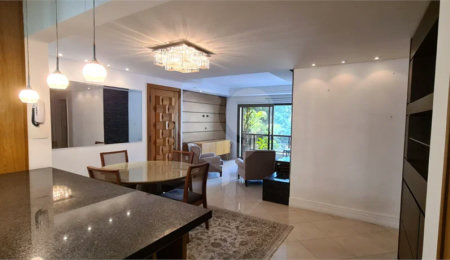 Apartamento à venda com 3 quartos, sendo 1 suíte, em Campo Belo, São Paulo, SP