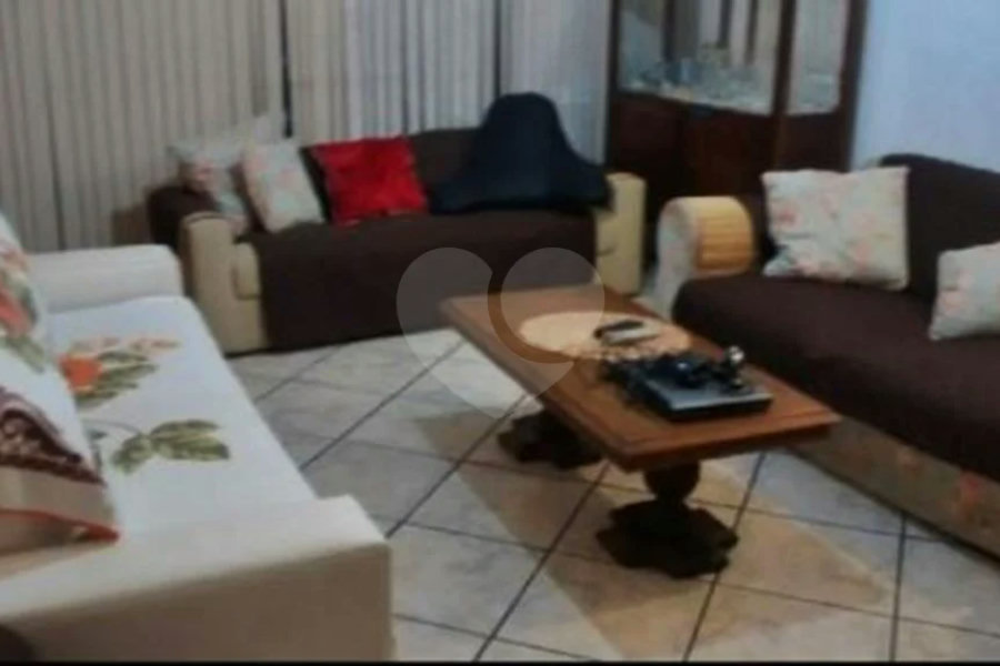 CASA 03 DORMITÓRIOS - JABAQUARA