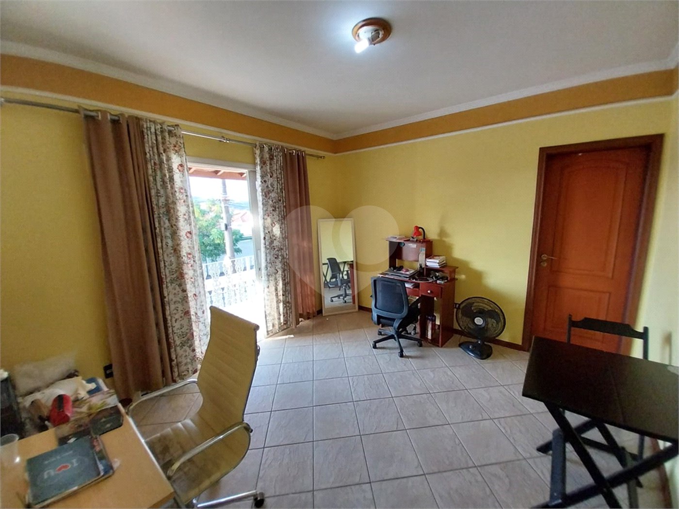 Sobrado à venda com 5 quartos, sendo 1 suíte,  em Terra Nobre, Louveira, SP