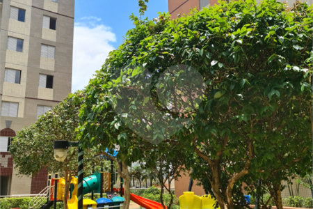 Apartamento à venda com 65m² -Cambuci