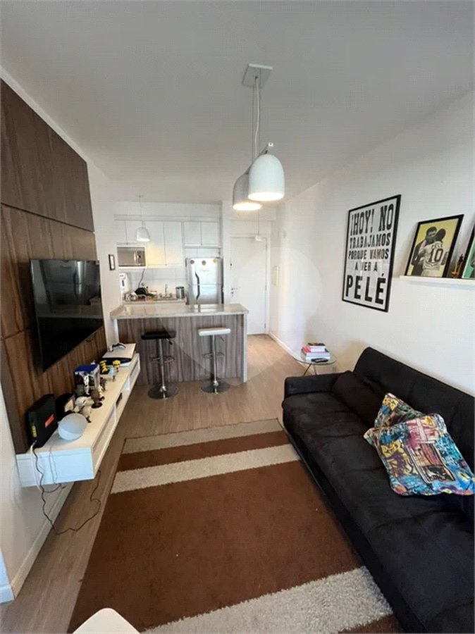 Apartamento com 2 dormitórios, 2 vagas e depósito privativo na Vila Mariana