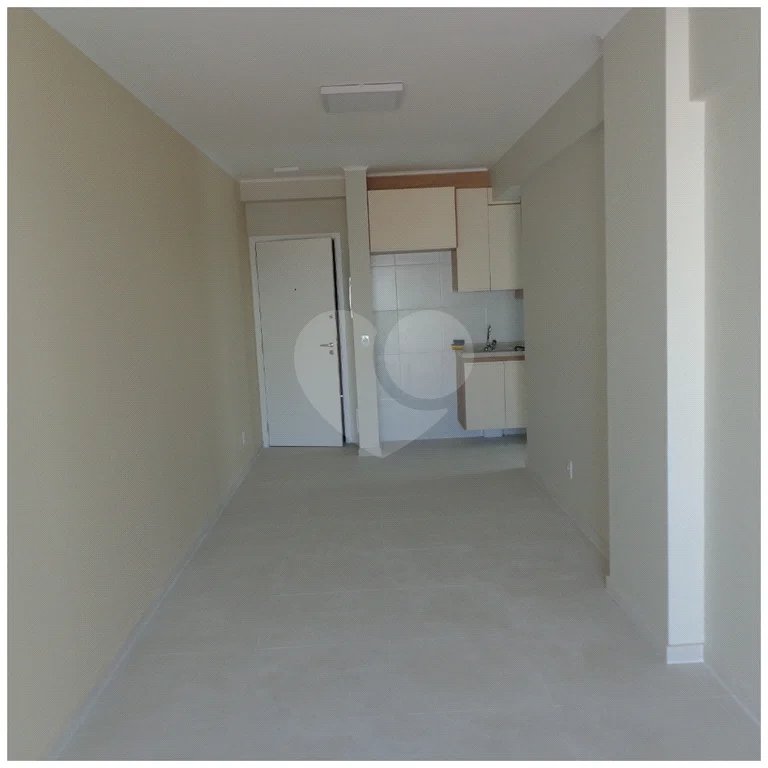 Apartamento de 2 quartos com garagem para alugar em Santa Cecília