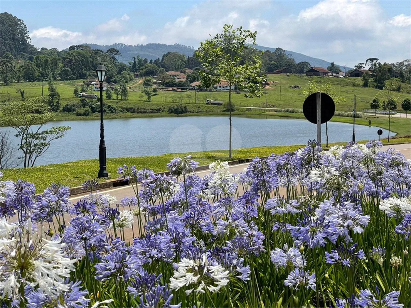 Terreno alto padrão à venda em Condomínio Serras Altas Poços de Caldas MG