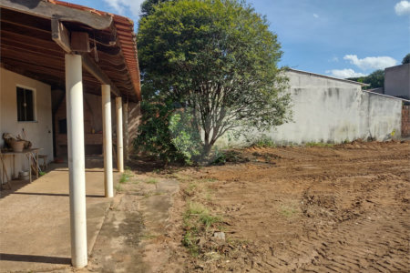 Chácara no Tutoya do Vale próximo ao Varjão.