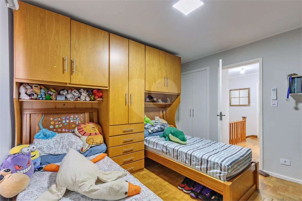 Sobrado para alugar com 2 quartos, sendo 1 suíte, em Alto da Boa Vista, São Paulo, SP